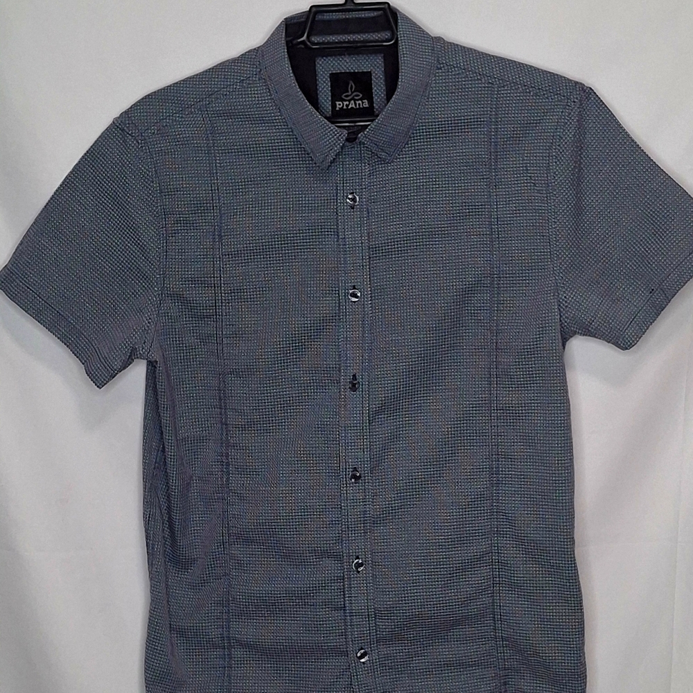 PrAna SS Button Front Shirt Size Medium